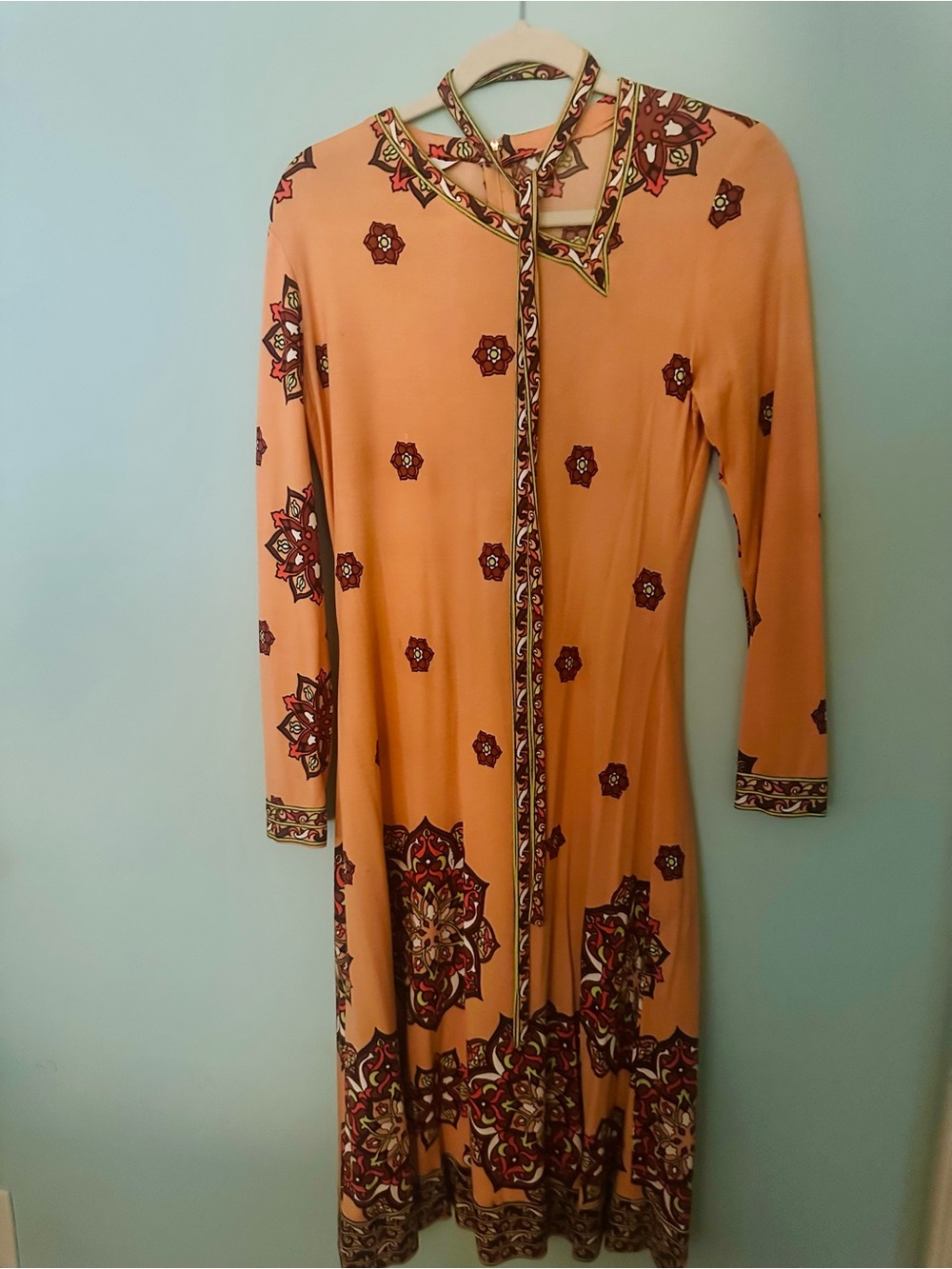 Vintage Peach Printed Long Sleeve Tie-Neck Midi Dress